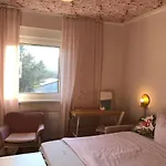 Altstadt Naehe 7 Min Fussweg Ueber Alte Mainbruecke Zu Mit Balkon & Garten, Ideal For Long Stay, Relocation 옥센푸르트