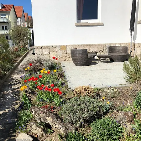 Altstadt Naehe 7 Min Fussweg Ueber Alte Mainbruecke Zu Mit Balkon & Garten, Ideal For Long Stay, Relocation Affittacamere