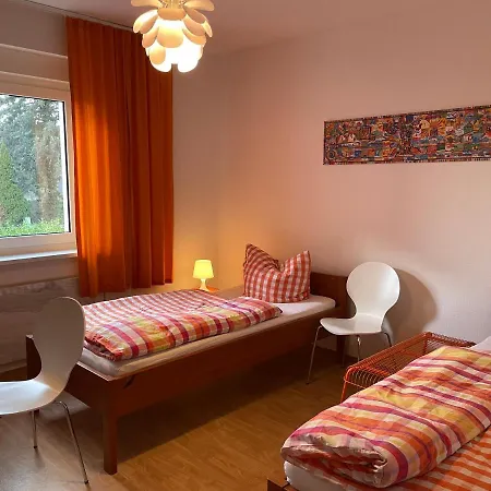 Altstadt Naehe 7 Min Fussweg Ueber Alte Maibruecke Zu Mit Balkon & Garten, Ideal For Long Stay, Relocation Casa de hóspedes Ochsenfurt