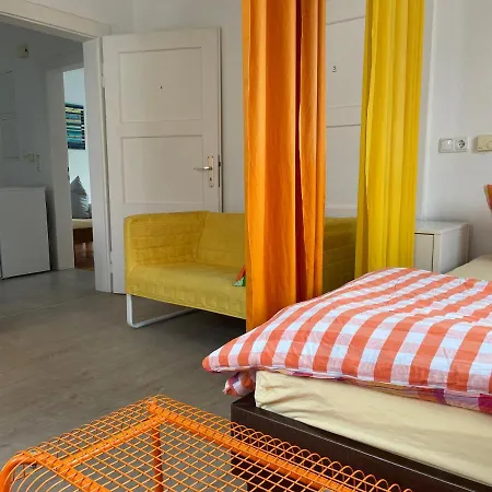Altstadt Naehe 7 Min Fussweg Ueber Alte Maibruecke Zu Mit Balkon & Garten, Ideal For Long Stay, Relocation Ochsenfurt