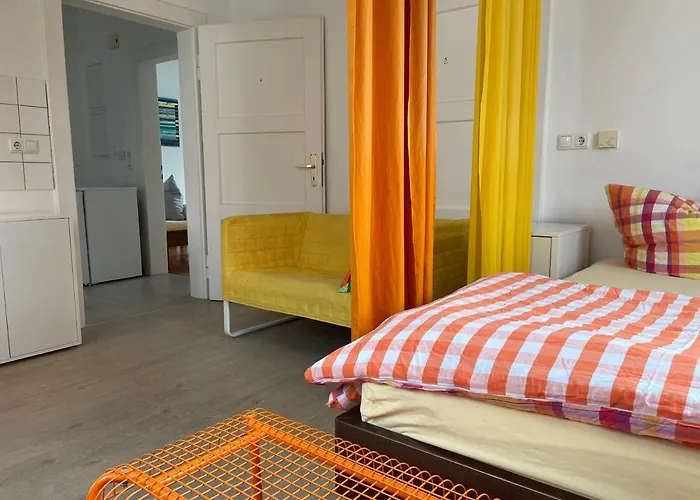 Altstadt Naehe 7 Min Fussweg Ueber Alte Mainbruecke Zu Mit Balkon & Garten, Ideal For Long Stay, Relocation Ochsenfurt